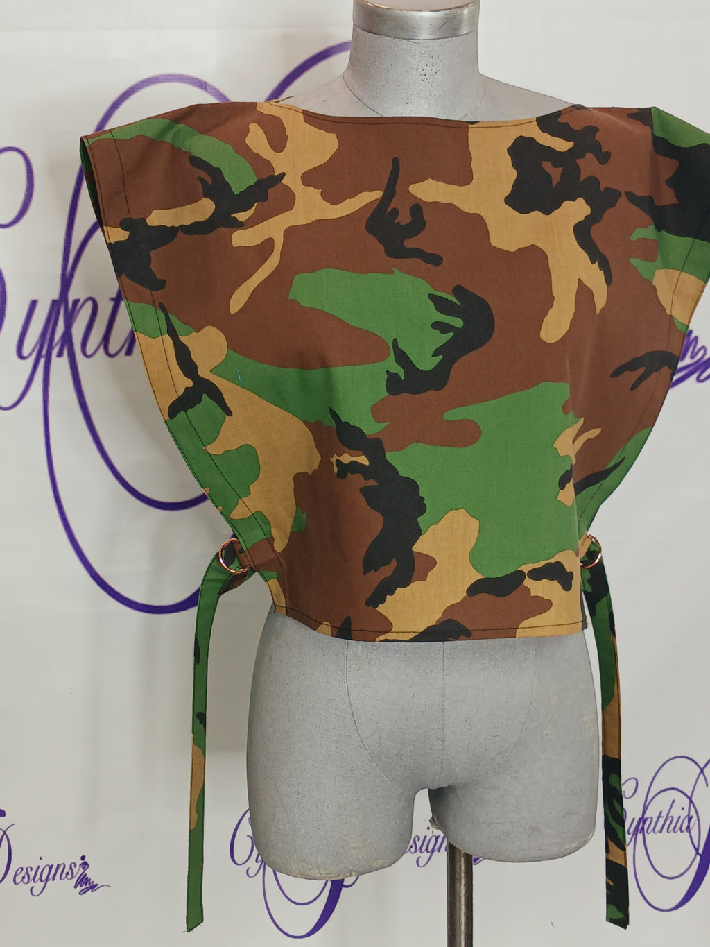 Pull over Camouflage Vest